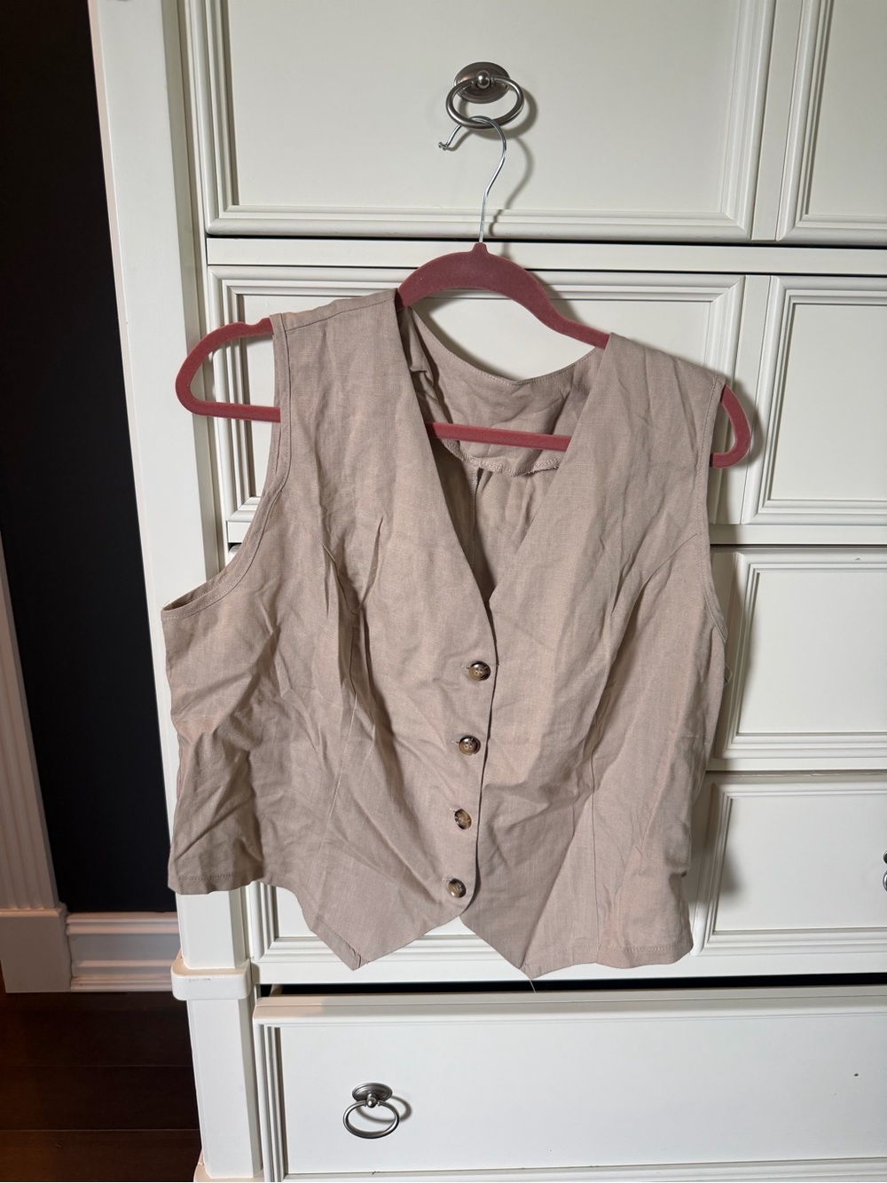 Sleeveless V-Neck Button Front Women's Vest Top - Beige